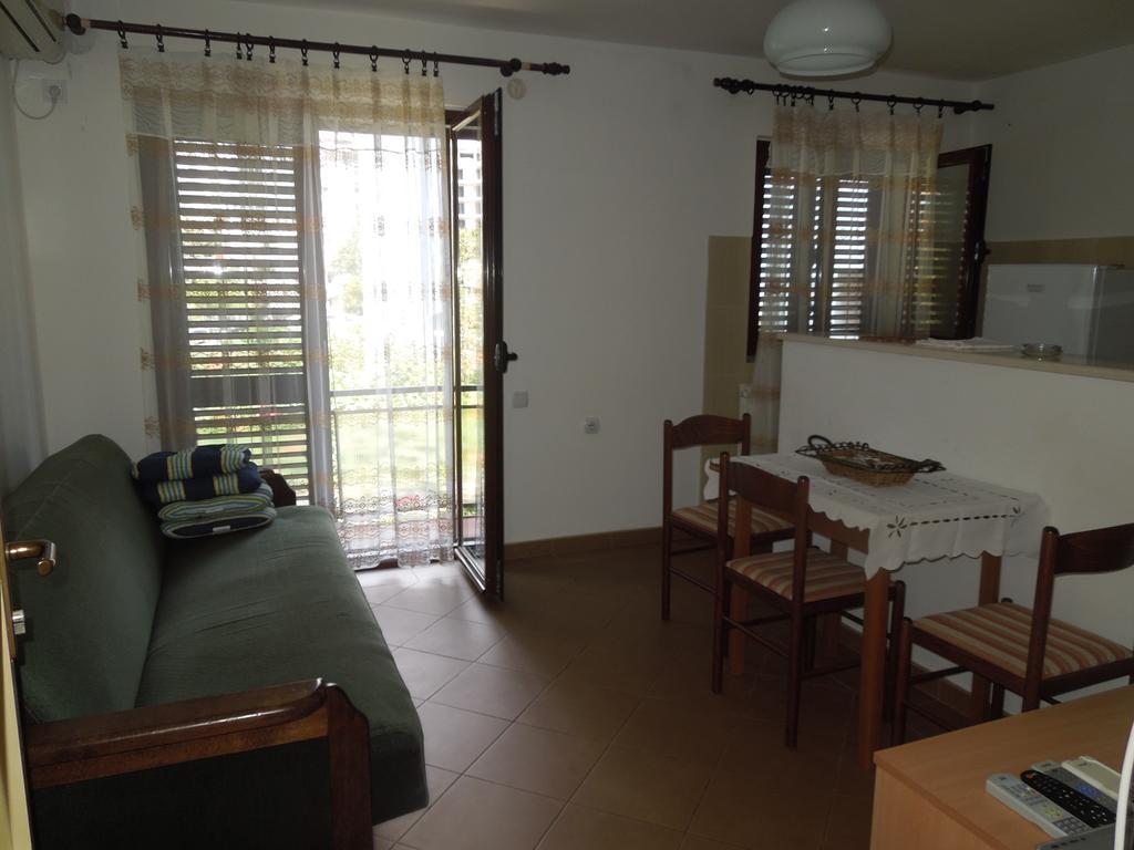 Apartments Becic Μπούντβα Εξωτερικό φωτογραφία