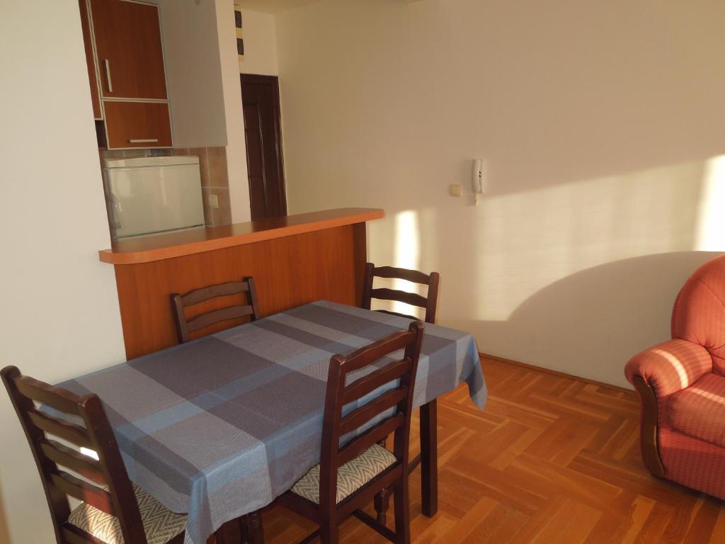 Apartments Becic Μπούντβα Δωμάτιο φωτογραφία
